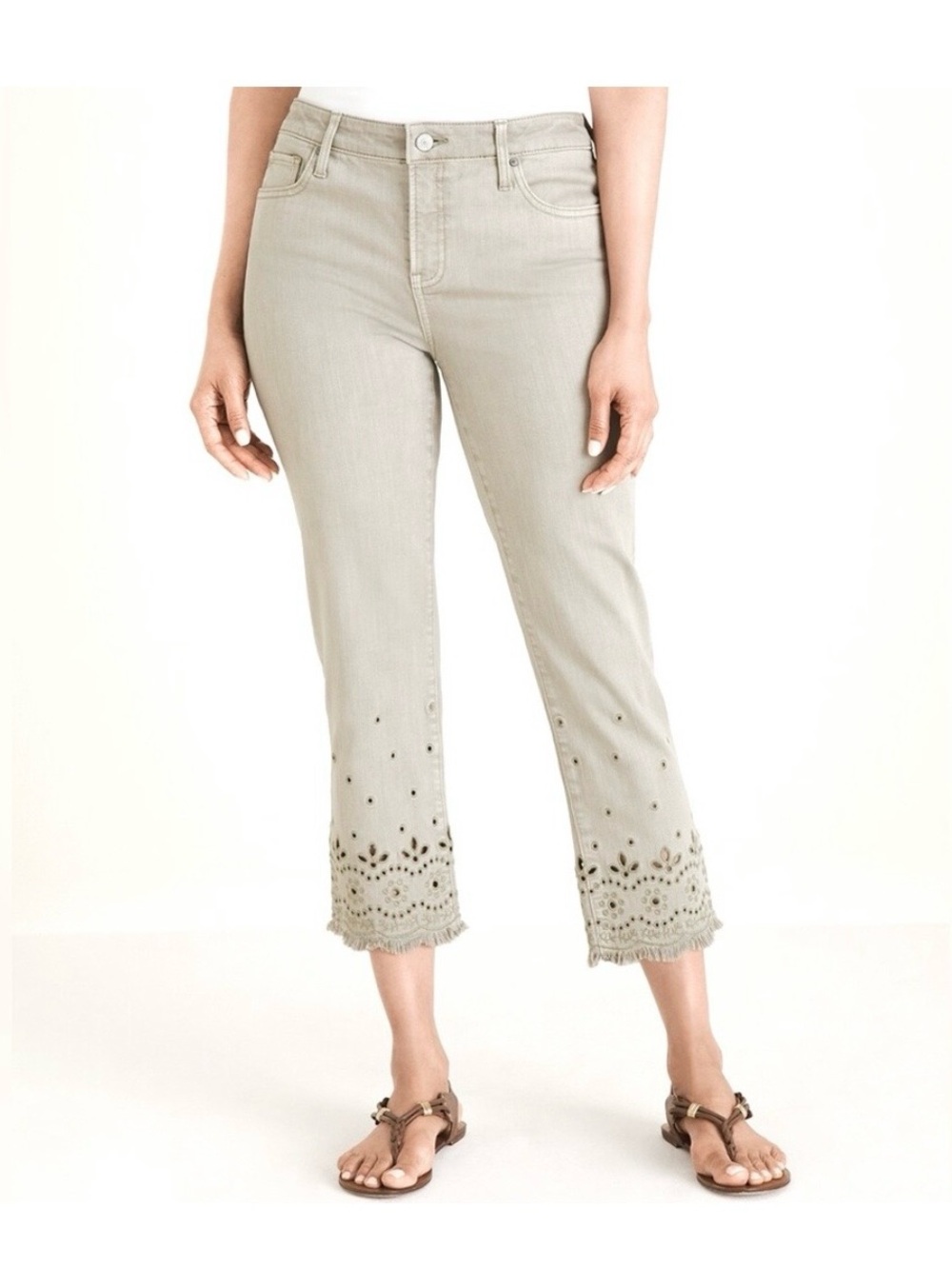 👖 Chico’s So Slimming Girlfriend Slim Leg Crop